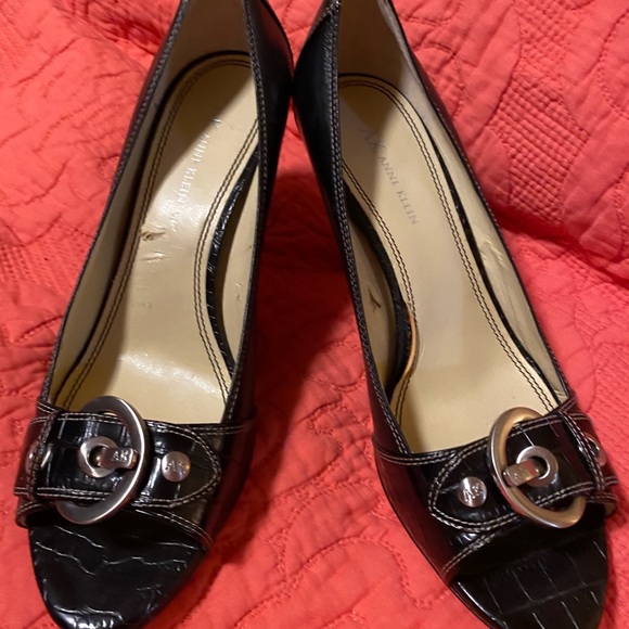 Anne Klein Heels - Picture 4 of 5